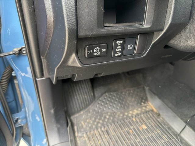 Used 2018 Toyota Tacoma 4x4 Double Cab image 21