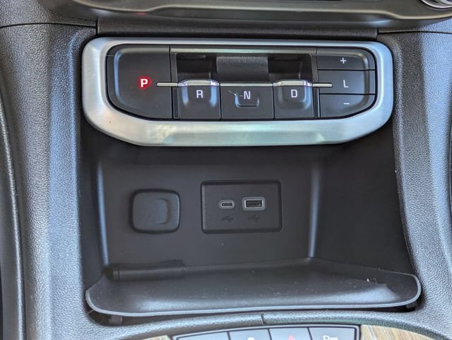 Certified 2023 GMC Acadia SLE w/ Driver Convenience Package AWD/4WD image 25