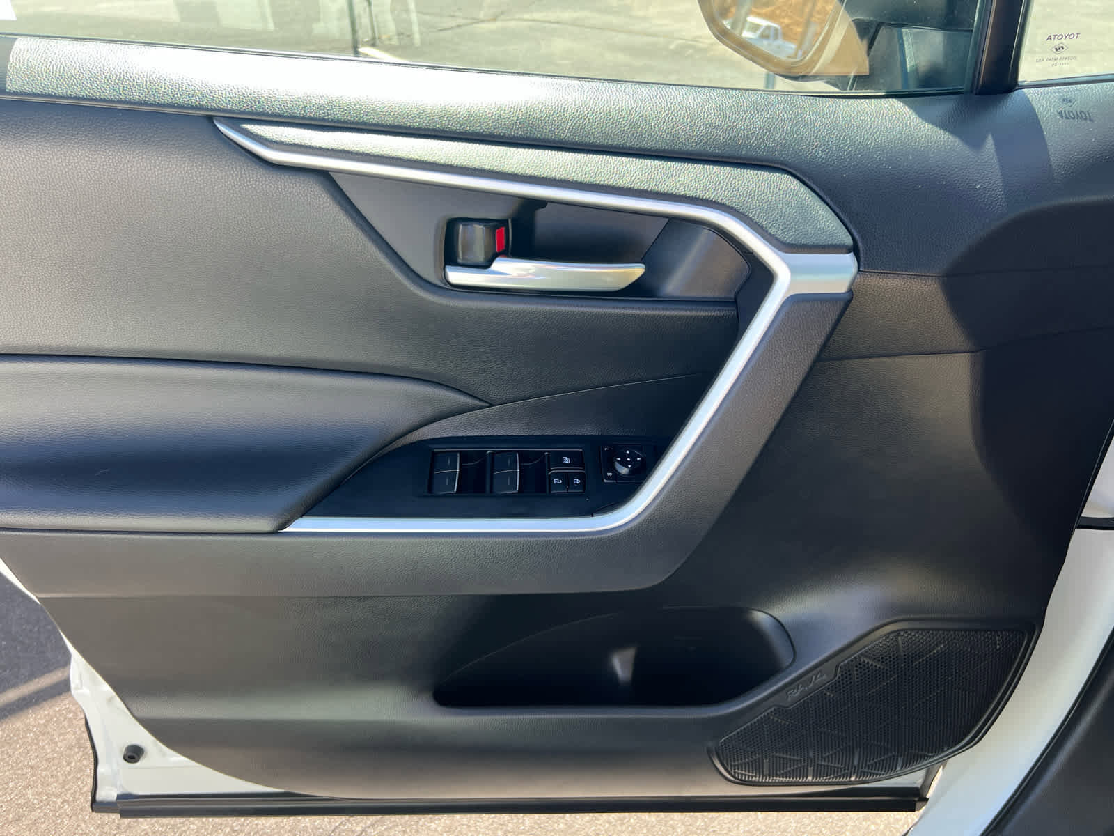 Certified 2024 Toyota RAV4 XLE AWD/4WD image 13