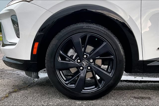 Used 2025 Buick Envision Sport Touring AWD/4WD image 34