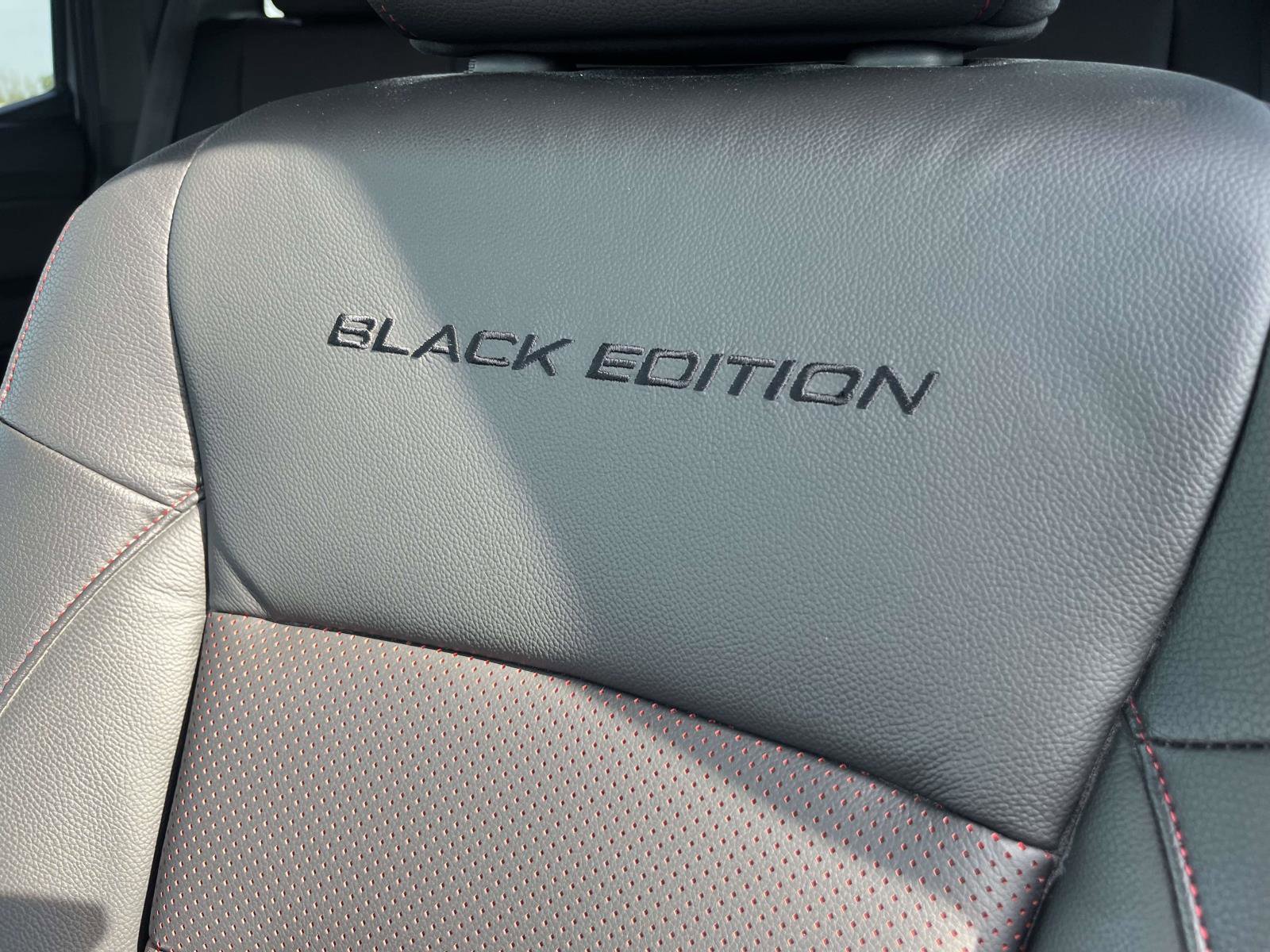 Certified 2022 Honda Ridgeline Black Edition image 14