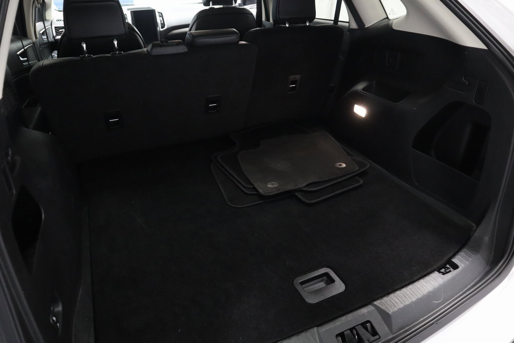 Certified 2024 Ford Edge SEL image 18