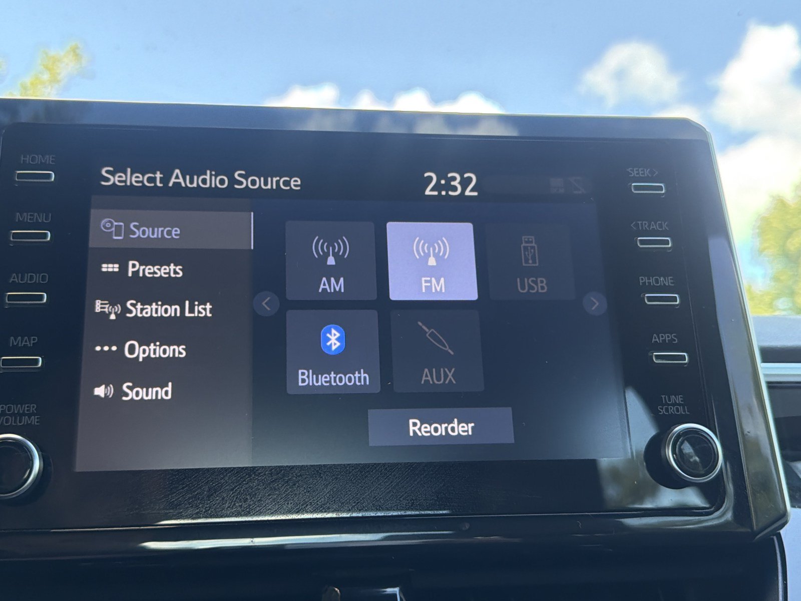 Used 2020 Toyota Corolla SE FWD image 30