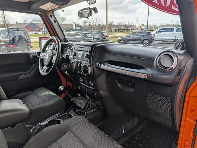 Used 2012 Jeep Wrangler Sport AWD/4WD image 20