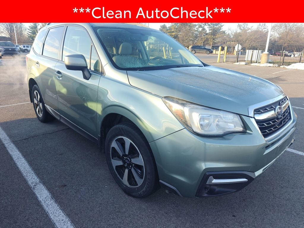Used 2018 Subaru Forester 2.5i Premium w/ All-Weather Package image 3