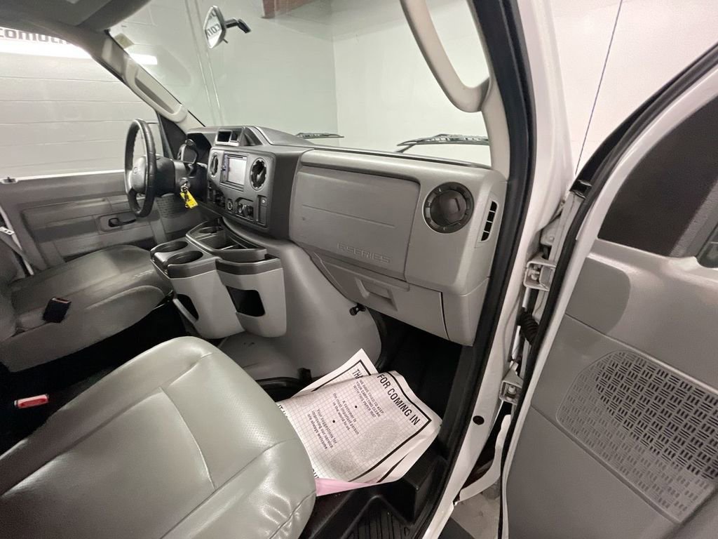 Used 2012 Ford E-350 and Econoline 350 XL w/ PWR Windows & Locks Group image 25