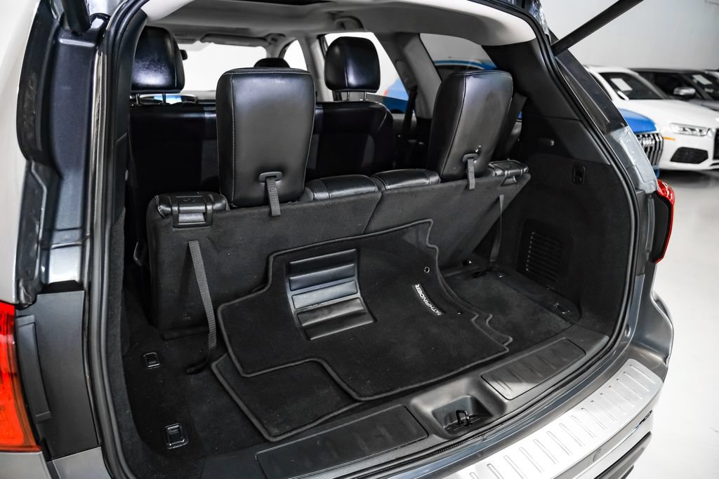Used 2020 Nissan Pathfinder Platinum FWD image 60