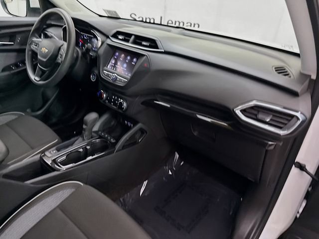 Used 2022 Chevrolet TrailBlazer LT w/ LPO, Blackout Package FWD image 27