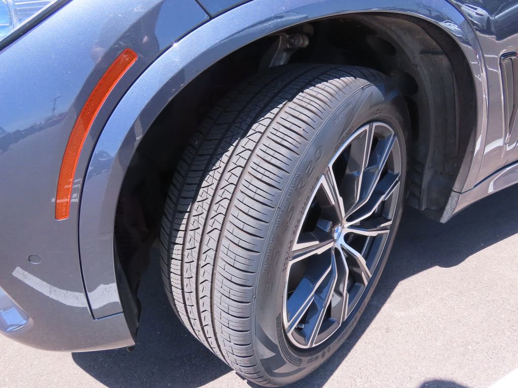 Used 2019 BMW X5 xDrive40i AWD/4WD image 14