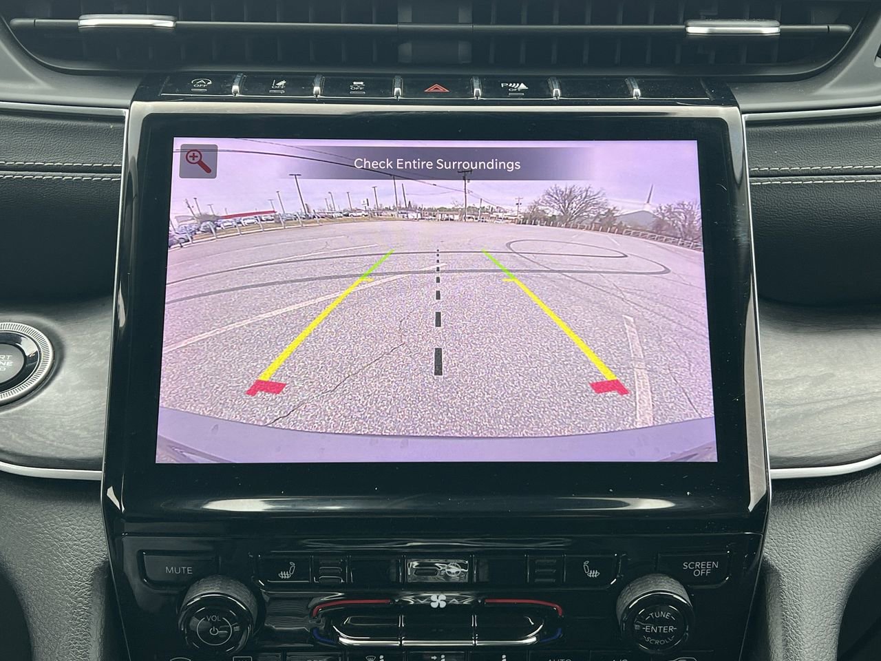 Used 2021 Jeep Grand Cherokee L Limited image 4