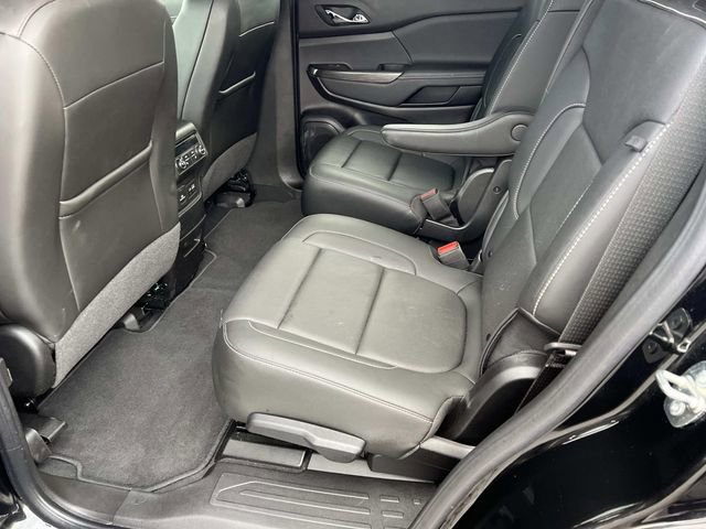 Used 2023 GMC Acadia SLT w/ Preferred Package AWD/4WD image 13