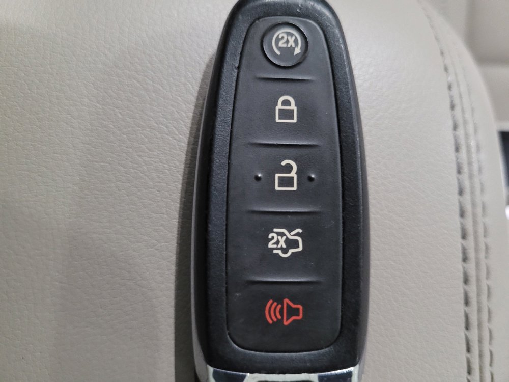 Used 2014 Ford Escape Titanium AWD/4WD image 32