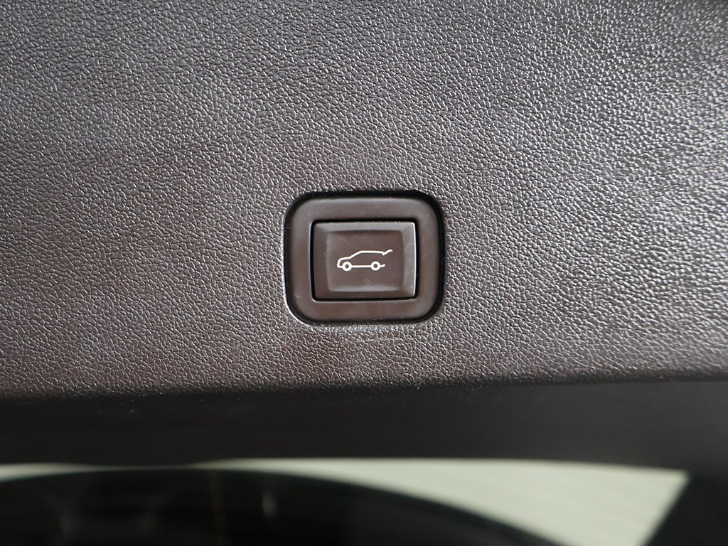 Used 2023 Cadillac XT6 Premium Luxury w/ Technology Package image 58