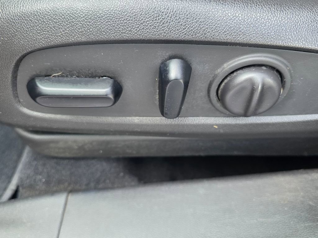 Used 2022 Chevrolet TrailBlazer RS image 17