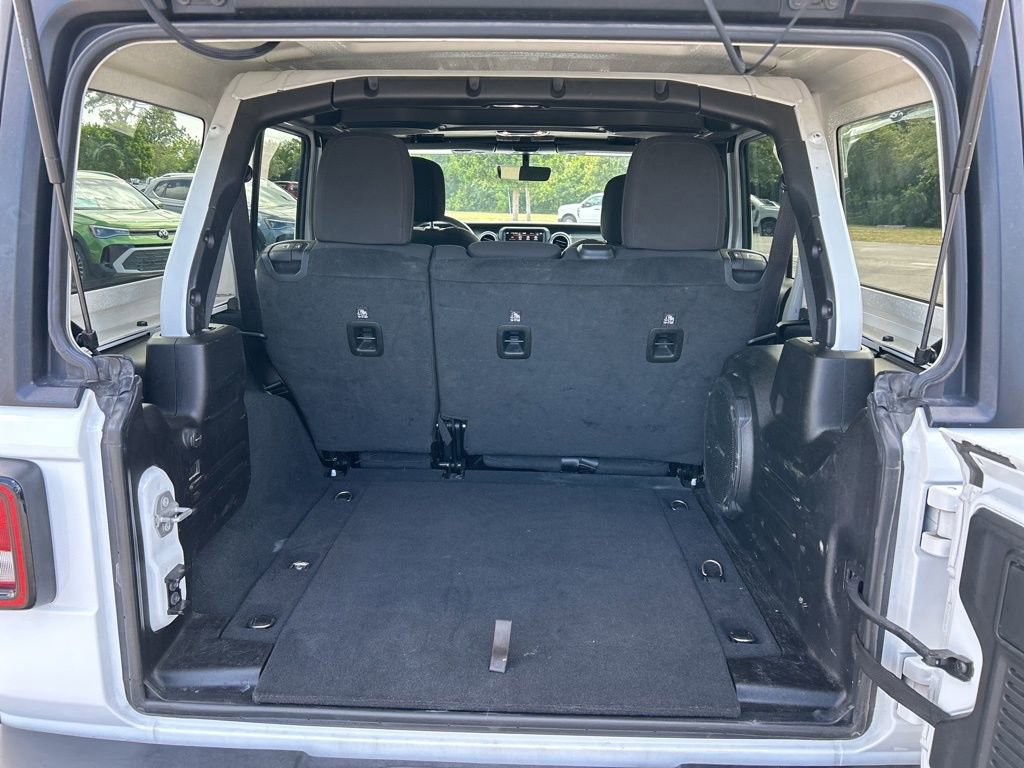 Used 2022 Jeep Wrangler Unlimited Sahara image 41