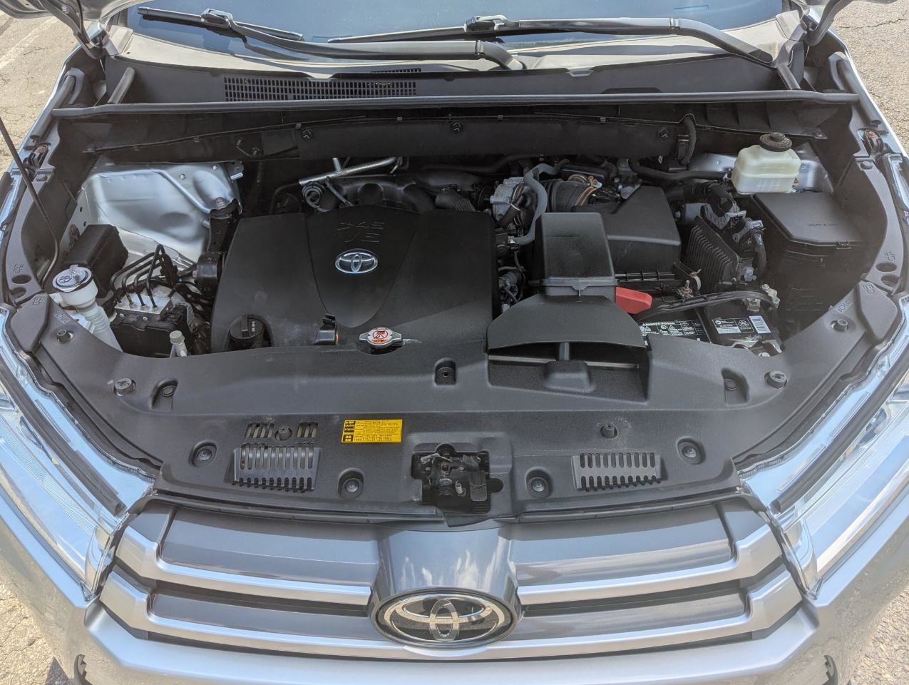 Used 2018 Toyota Highlander XLE image 57