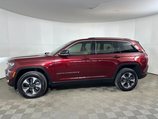 Used 2022 Jeep Grand Cherokee Limited 4xe w/ Luxury Tech Group II image 6