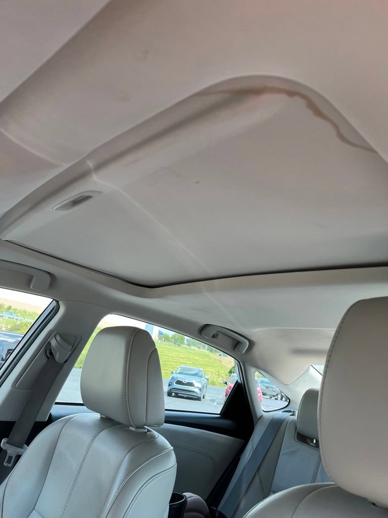 Used 2016 Toyota Avalon XLE Premium w/ Protection Package FWD image 7
