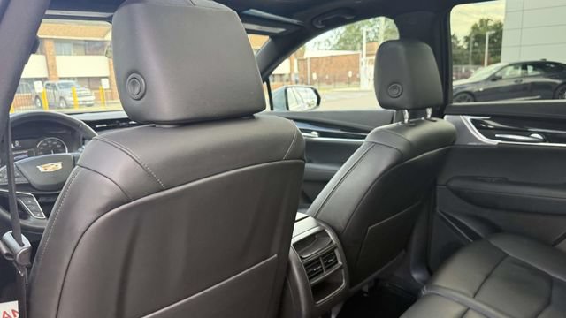 Certified 2024 Cadillac XT5 Premium Luxury FWD image 30