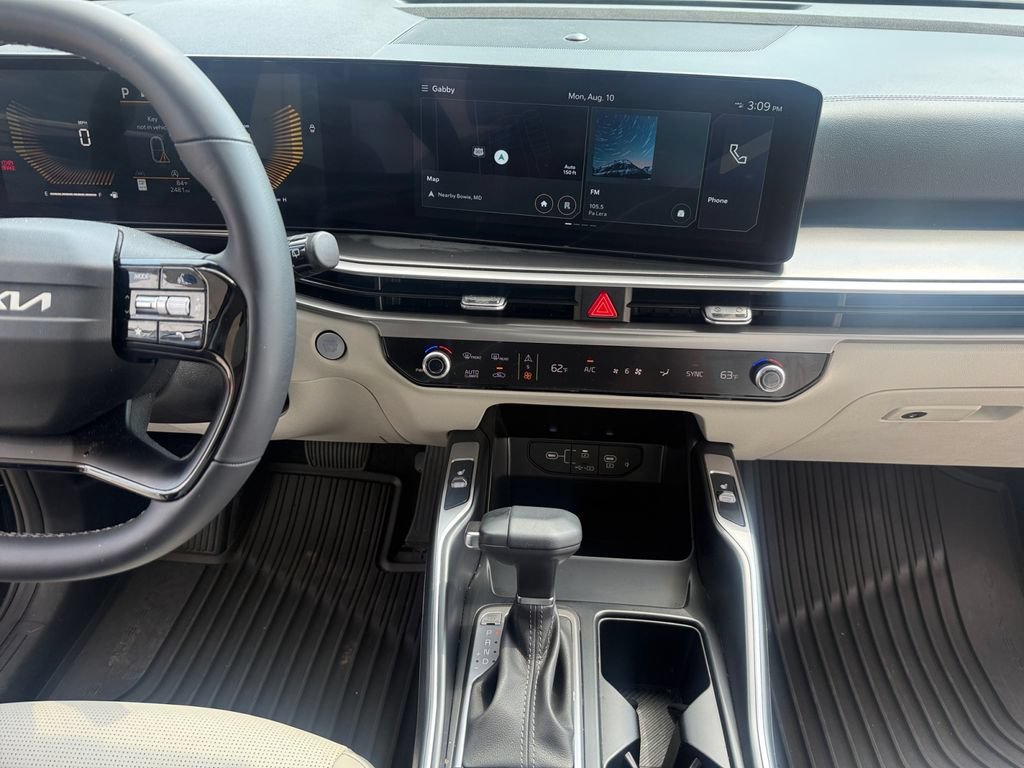 Used 2026 Kia Sorento EX w/ EX Premium Package FWD image 14