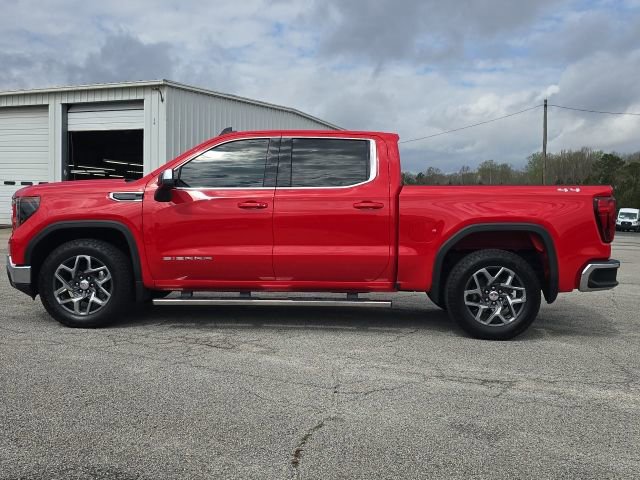 Used 2024 GMC Sierra 1500 SLE image 2