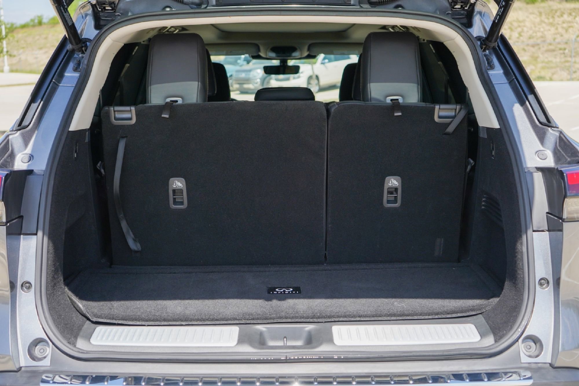 Certified 2023 INFINITI QX60 Luxe w/ Cargo Package image 27