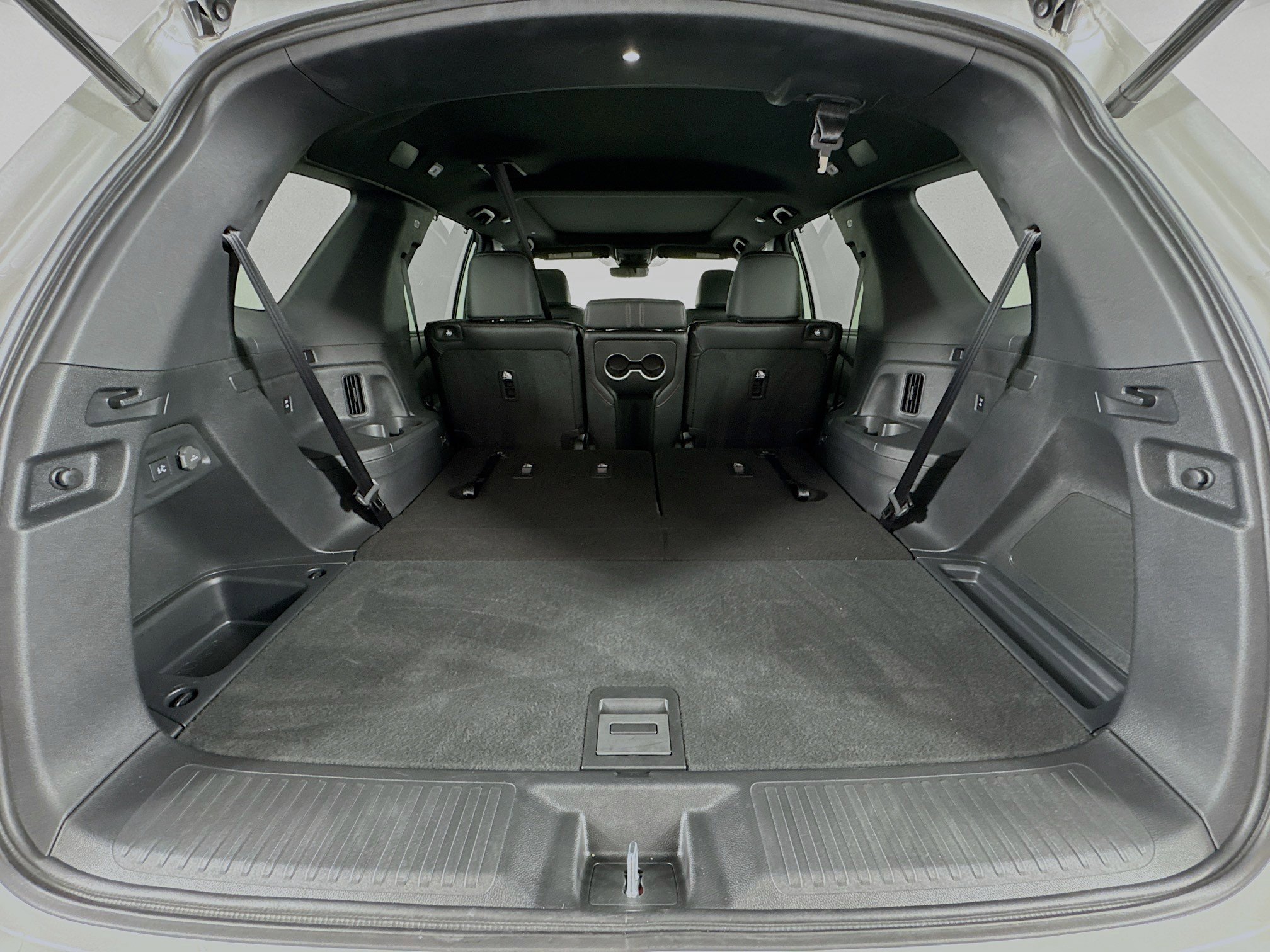 Certified 2025 Honda Pilot Black Edition image 36