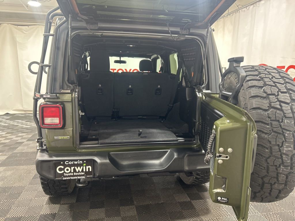 Used 2021 Jeep Wrangler Unlimited Sport image 17