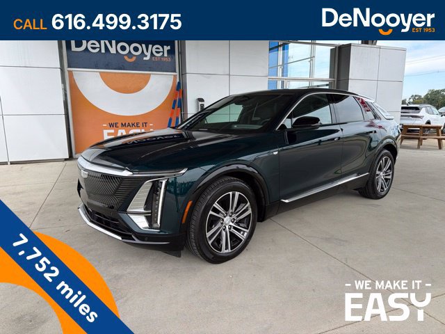 Used 2025 Cadillac Lyriq Luxury