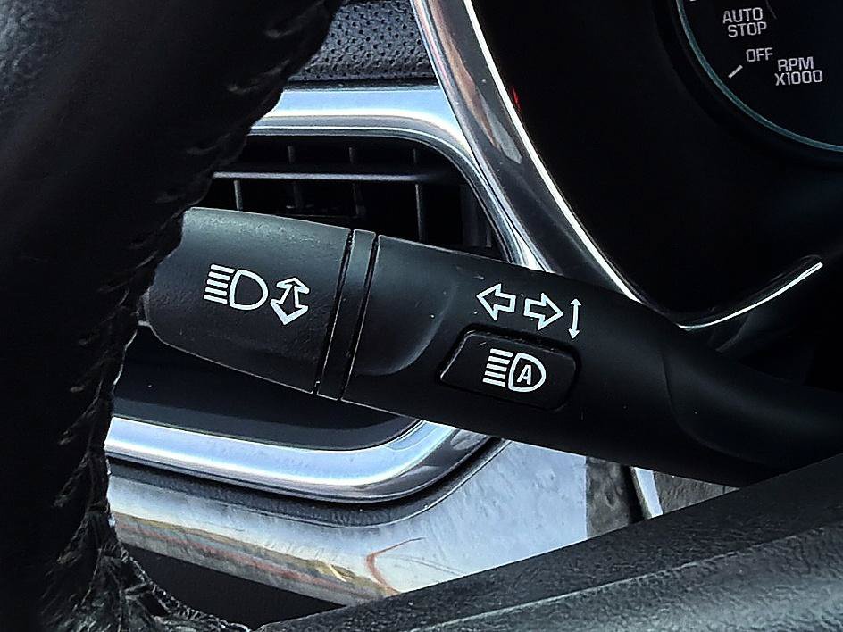 Used 2019 Chevrolet Equinox Premier FWD image 20