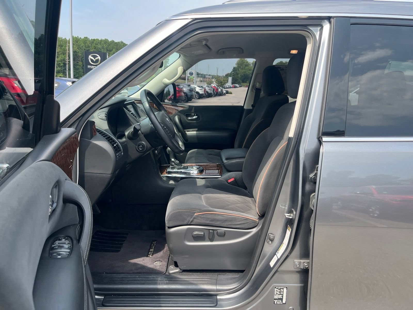 Used 2019 Nissan Armada SV w/ Driver Package RWD image 27