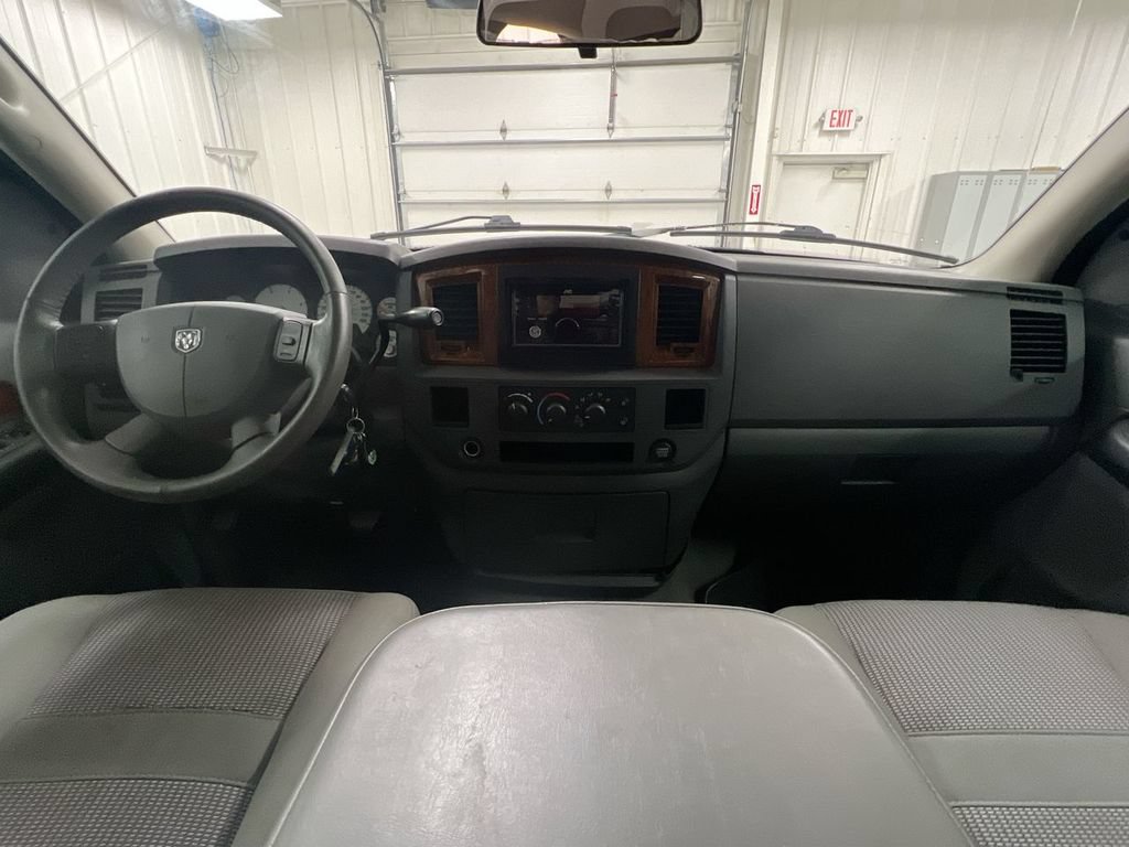 Used 2006 Dodge Ram 2500 Truck SLT RWD image 10