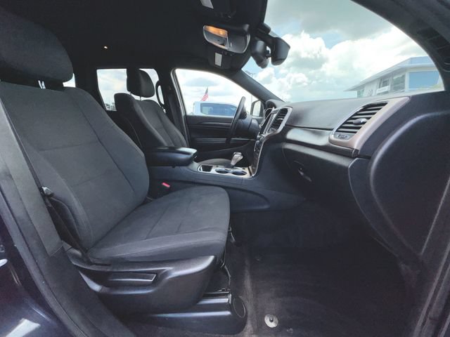 Used 2016 Jeep Grand Cherokee Laredo w/ Quick Order Package 23E AWD/4WD image 27