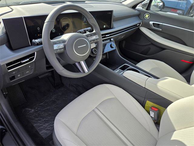 New 2025 Hyundai Sonata SEL image 11