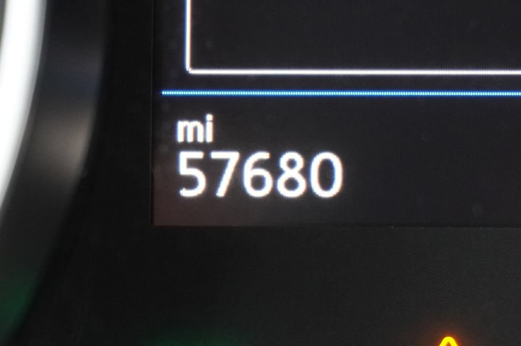 Used 2016 Volkswagen e-Golf SEL Premium w/ Driver Assistance Package FWD image 14
