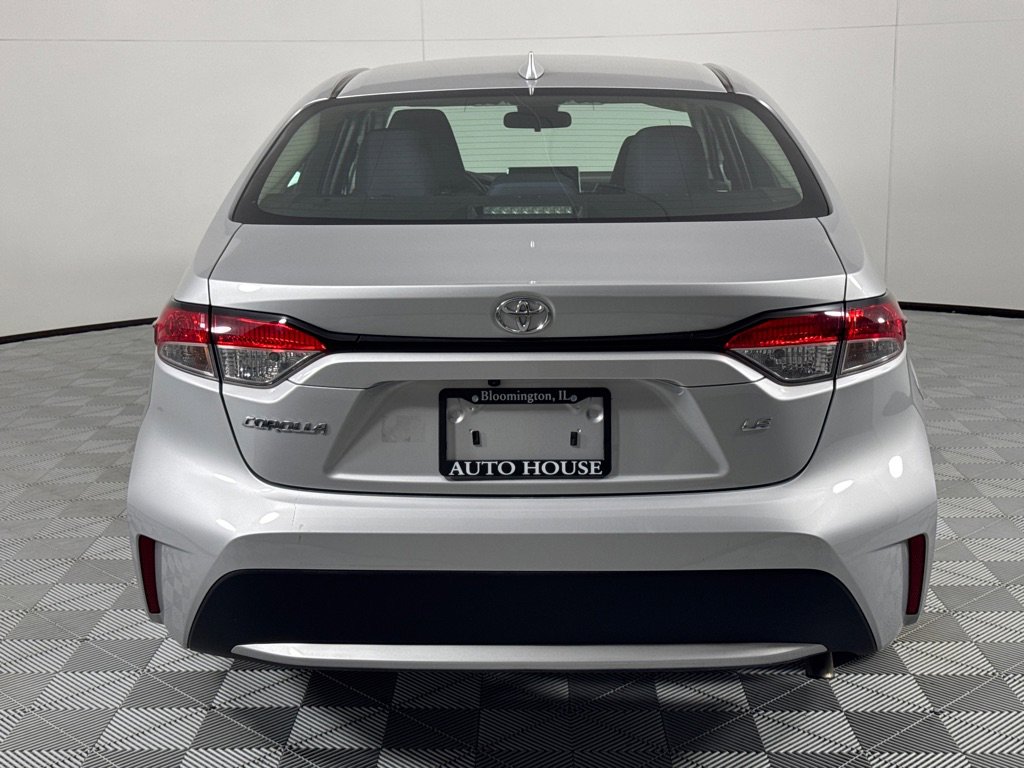 Used 2020 Toyota Corolla LE image 6