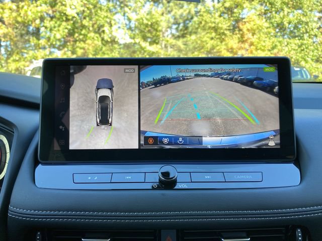 New 2026 Nissan Rogue Platinum image 11