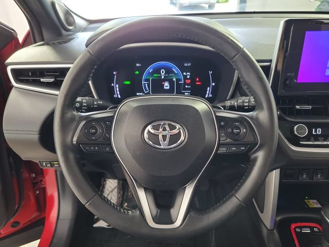 Used 2023 Toyota Corolla Cross AWD Hybrid w/ Convenience Package image 27