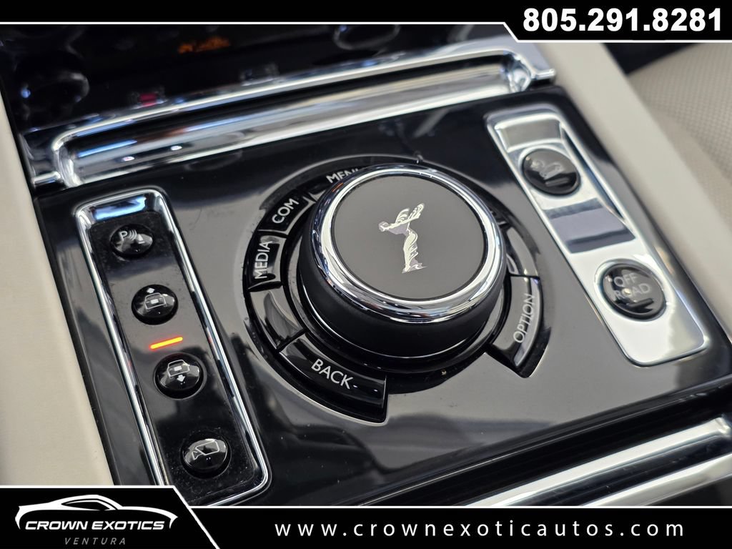 Used 2019 Rolls-Royce Cullinan AWD/4WD image 35