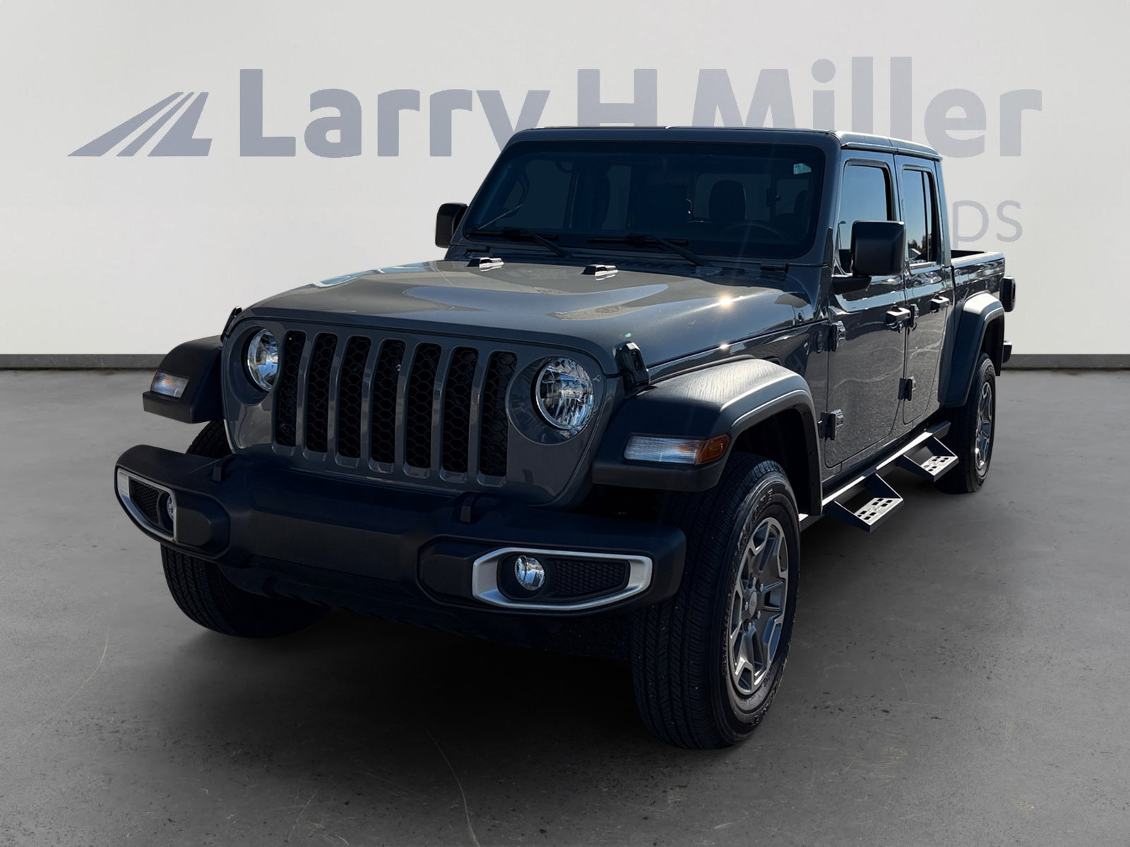 Used 2023 Jeep Gladiator Sport w/ Trailer Tow Package