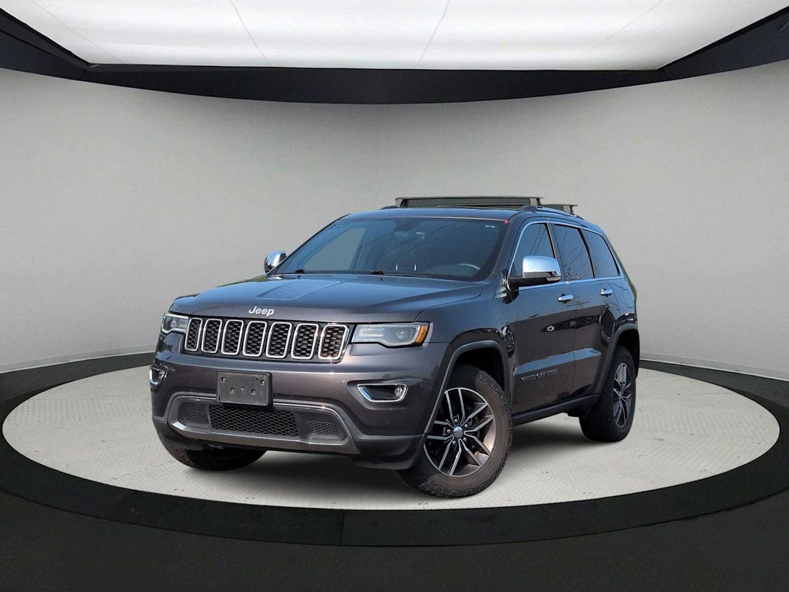 Used 2017 Jeep Grand Cherokee Limited w/ Luxury Group II