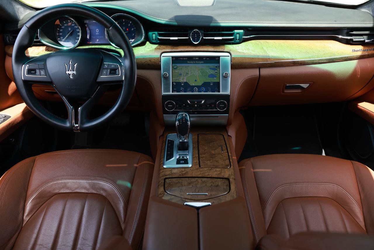 Used 2015 Maserati Quattroporte S Q4 AWD/4WD image 2