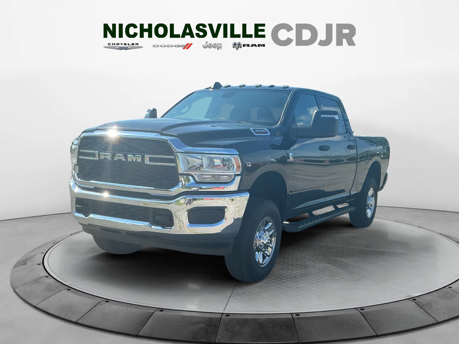 Used 2024 RAM 3500 Tradesman w/ Chrome Appearance Group