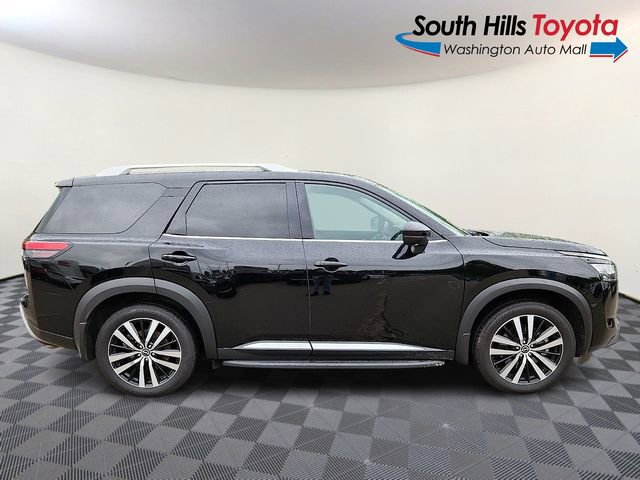 Used 2024 Nissan Pathfinder Platinum w/ Lighting Package (N93) AWD/4WD image 7