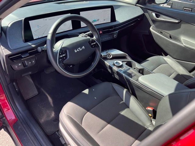 Certified 2024 Kia EV6 Light AWD/4WD image 13