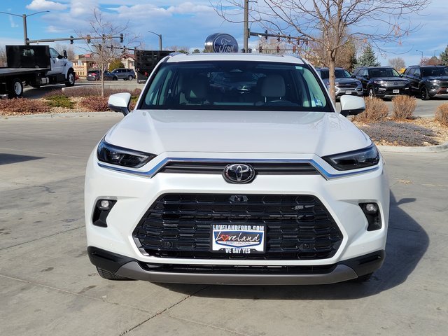 Used 2024 Toyota Grand Highlander Platinum image 5