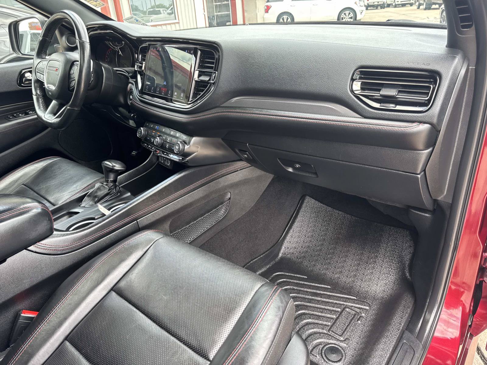 Used 2023 Dodge Durango GT RWD image 11