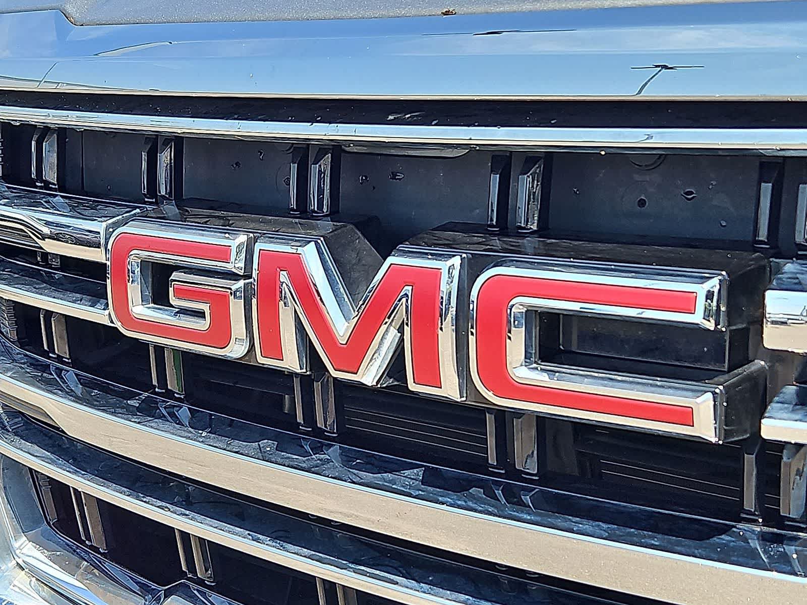 Used 2024 GMC Yukon SLT AWD/4WD image 36