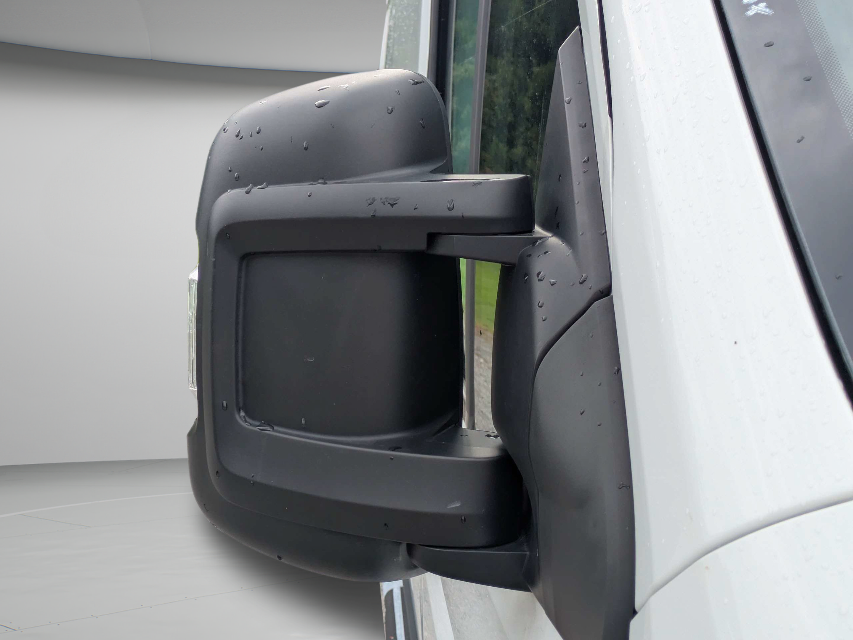 Used 2025 RAM ProMaster 2500 w/ U-Haul Equipment Group FWD image 28