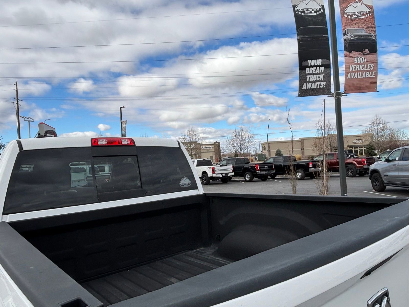 Used 2016 RAM 1500 Outdoorsman image 10